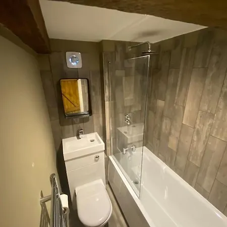 Innkeeper's House * 伊辛沃尔德